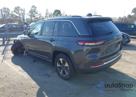 2022 Jeep Grand Cherokee 4Xe Limited 4X4 из США, поврежденный, VIN 1C4RJYB63N8760372